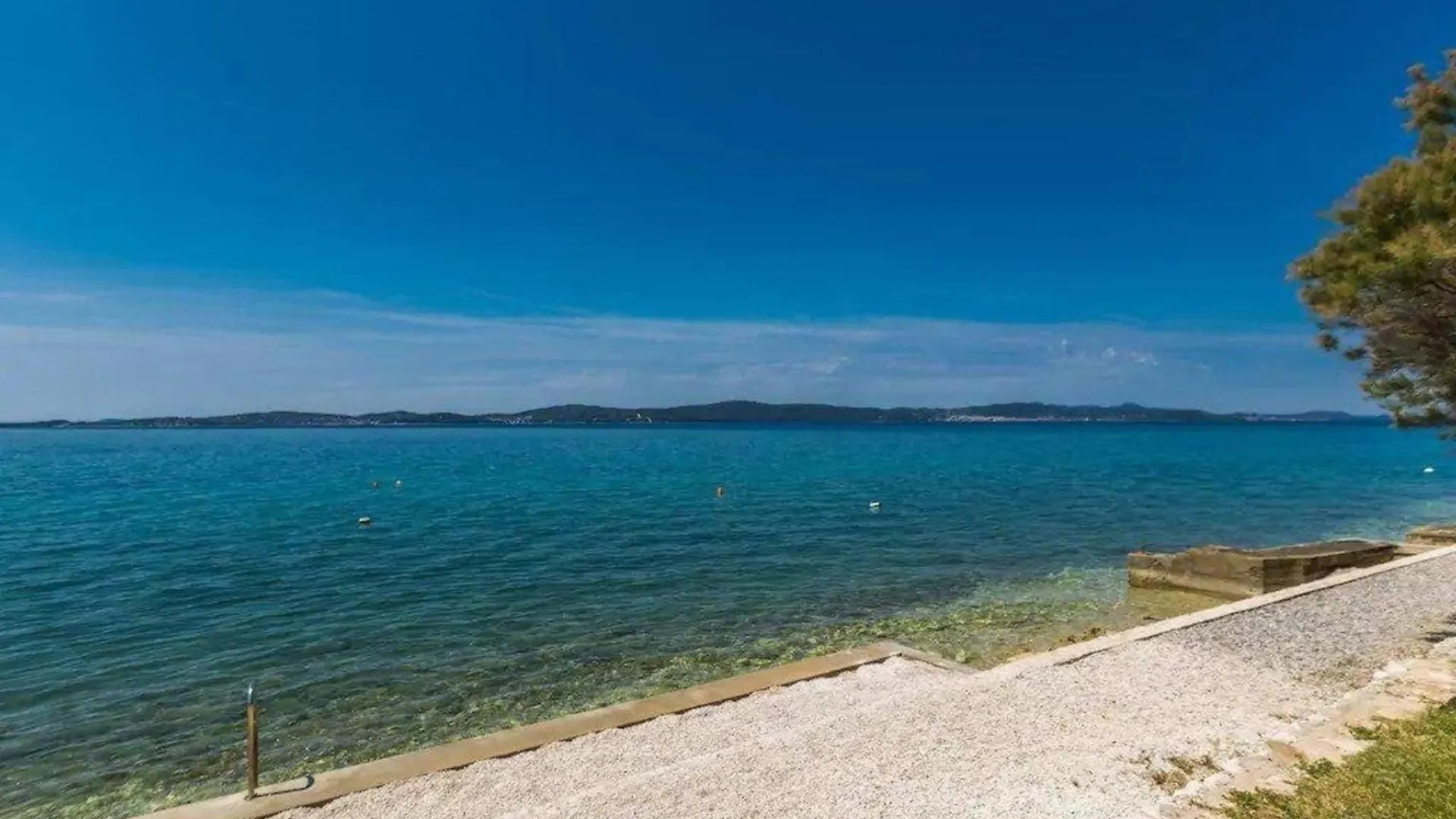 Ferienwohnung Fuer 4 Personen Ca 55 M In Bibinje, Adriakueste Kroatien Gespanschaft Zadar クロアチア